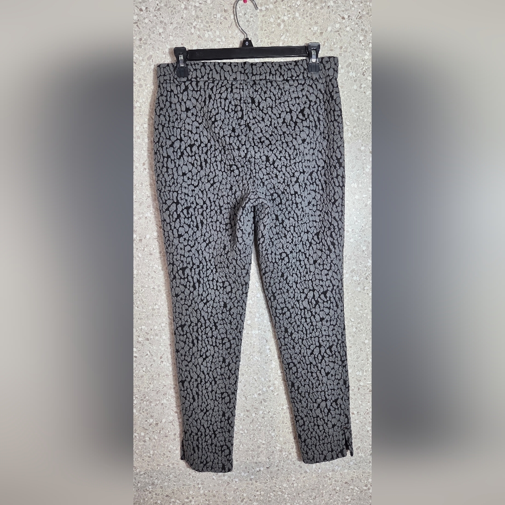 Stylish Gray Patterned - image 6